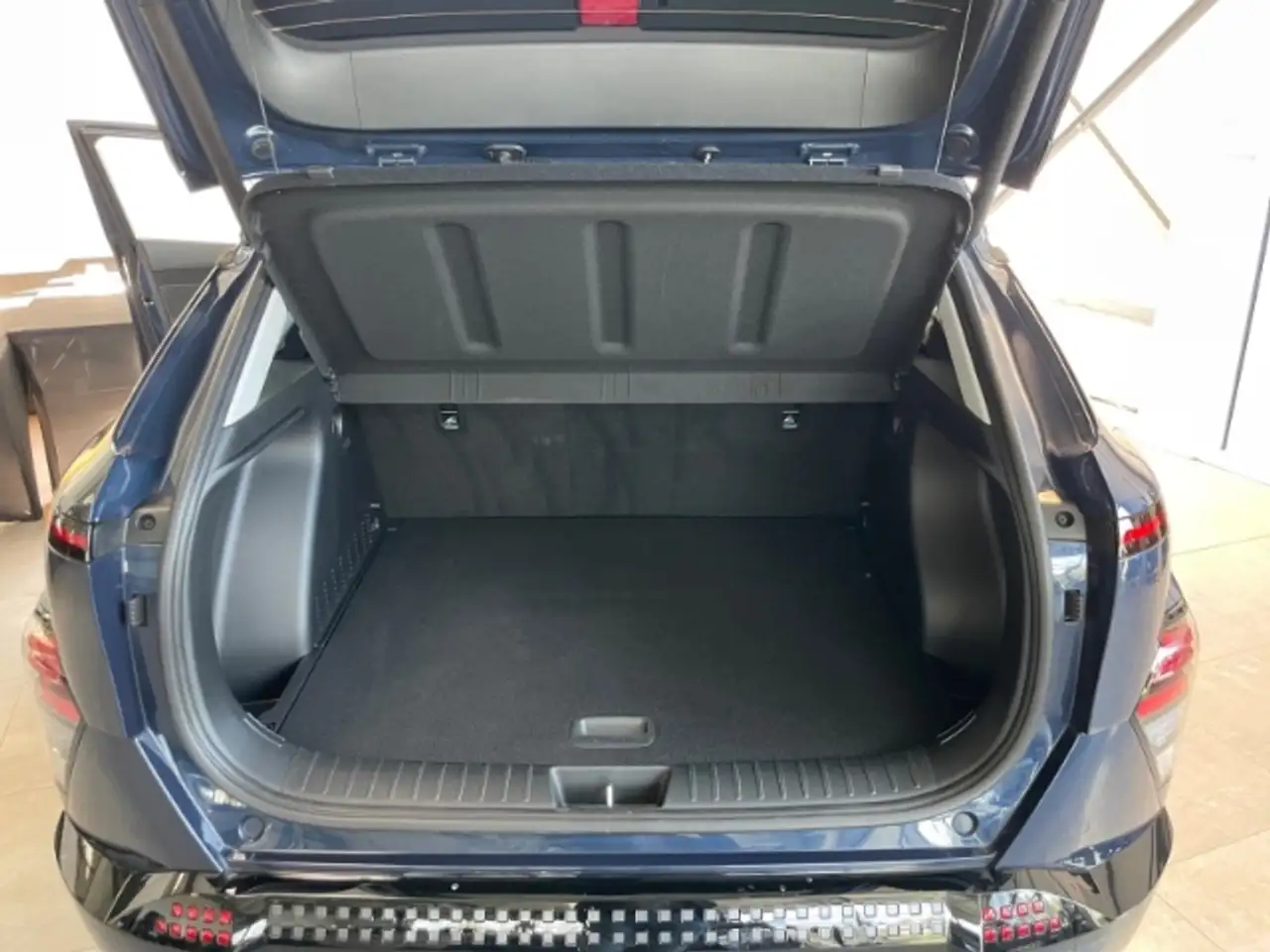 Hyundai KONA Trend 48,4kWh/Wärmepumpe/Navi/Lenkrad/Sitzheizung/ 12