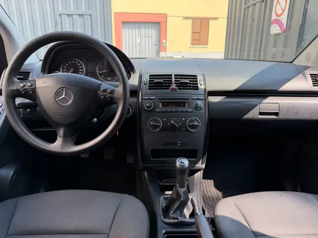 Mercedes-Benz A-Class view 7