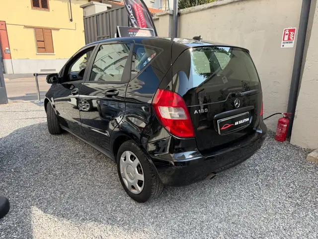 Mercedes-Benz A-Class view 4