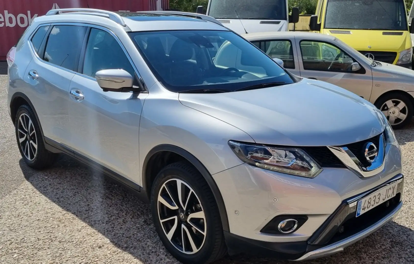 Nissan X-Trail 1.6 dCi Tekna 4x2 XTronic Gris - 1