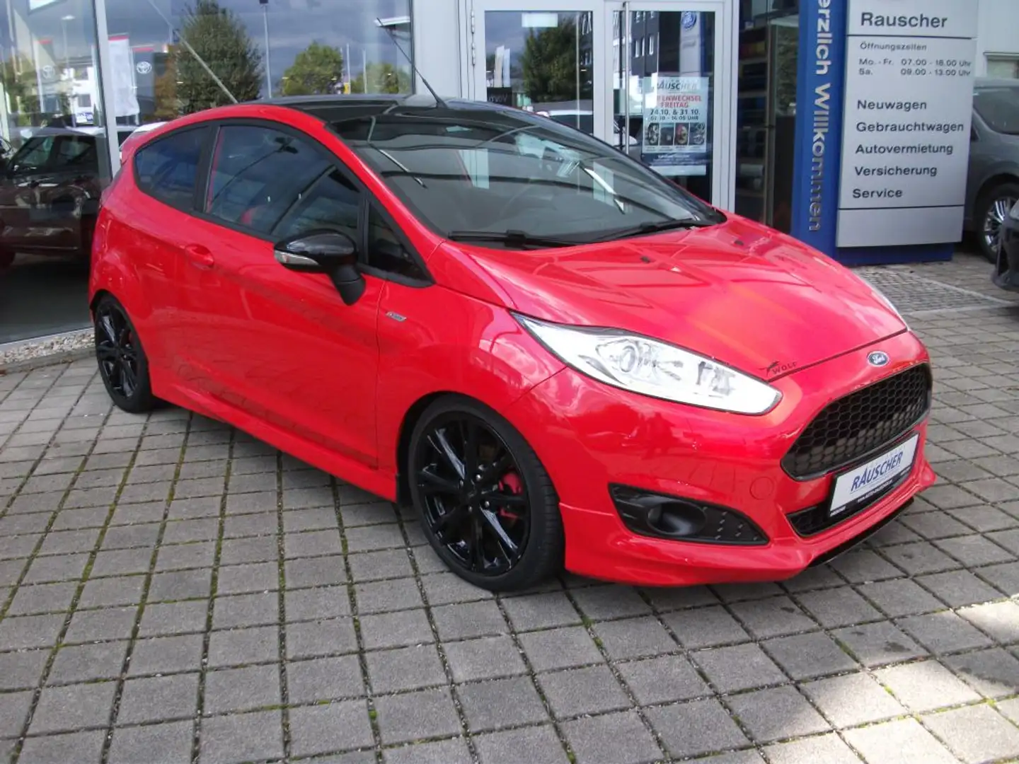 Ford Fiesta 1.0 EcoBoost Start-Stop ST-LINE Rot - 2