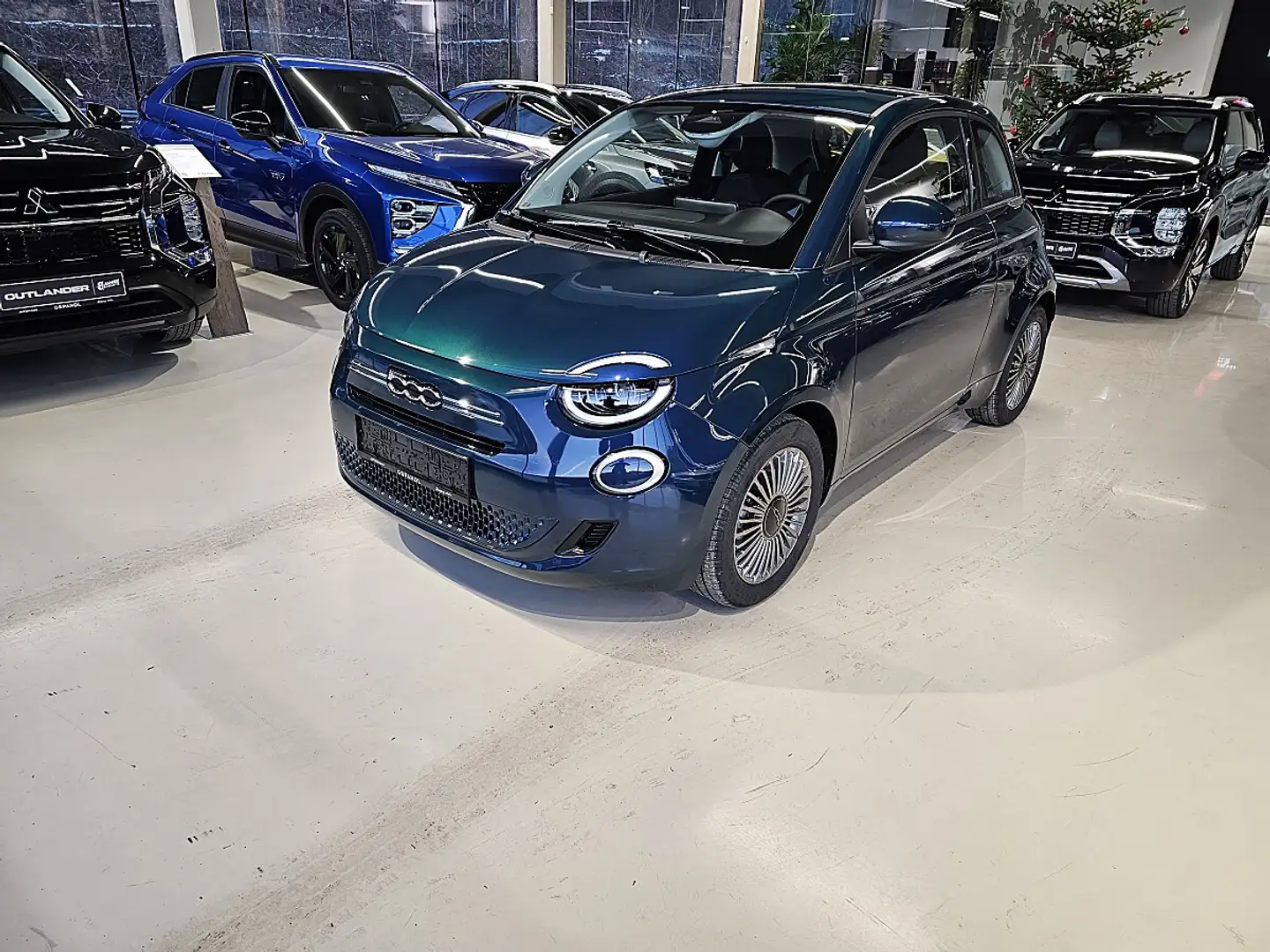 Fiat 500 HYBRID HATCHBACK Torino Grün - 1