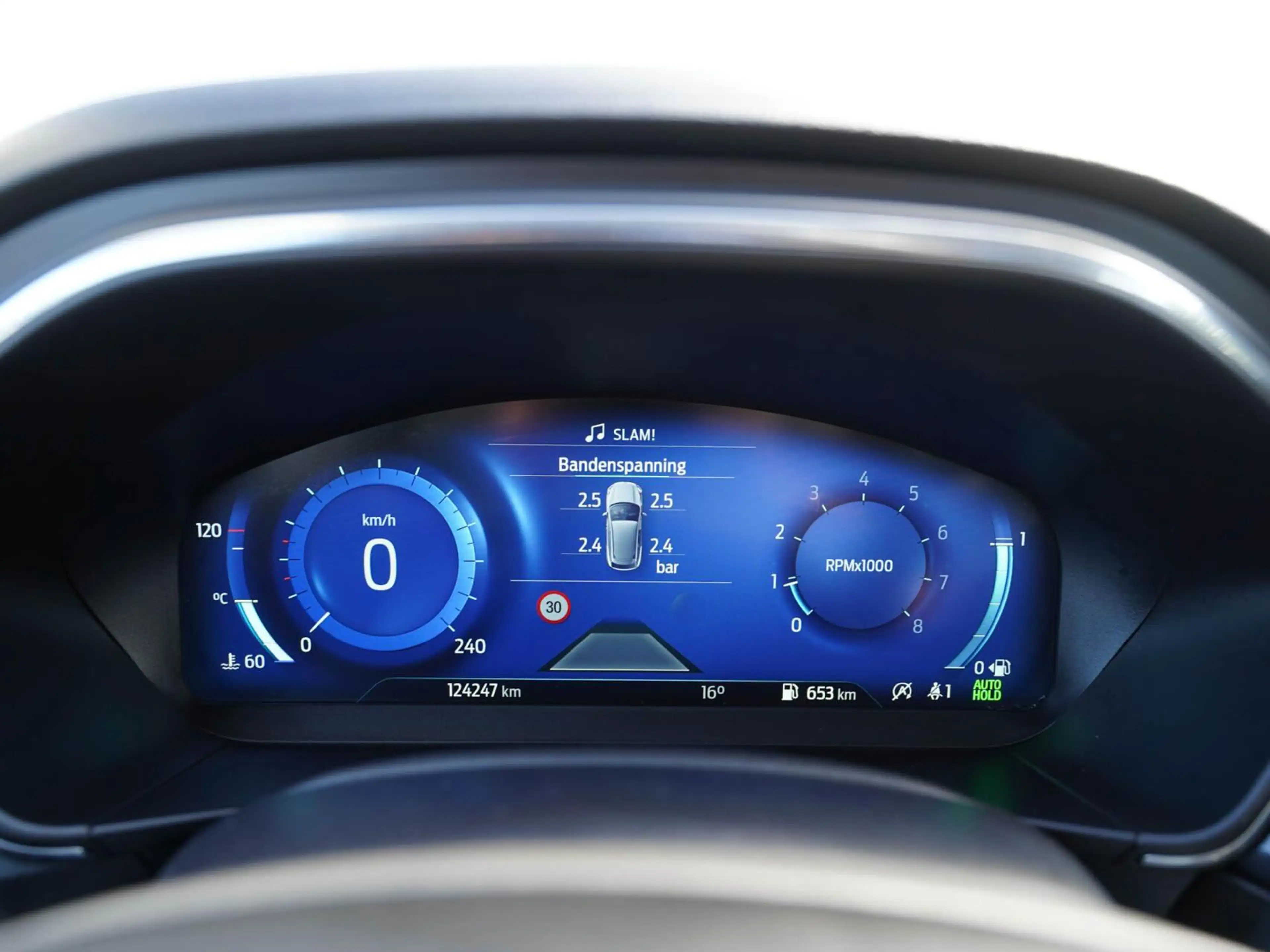 Ford Focus Wagon 1.0 125pk EcoBoost Hybrid Active X | Groot n — photo 28
