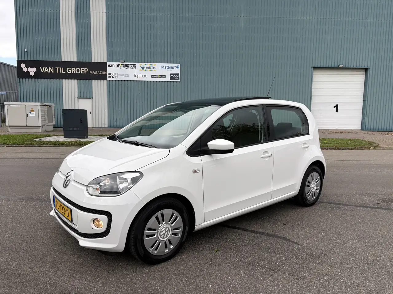 Volkswagen up!