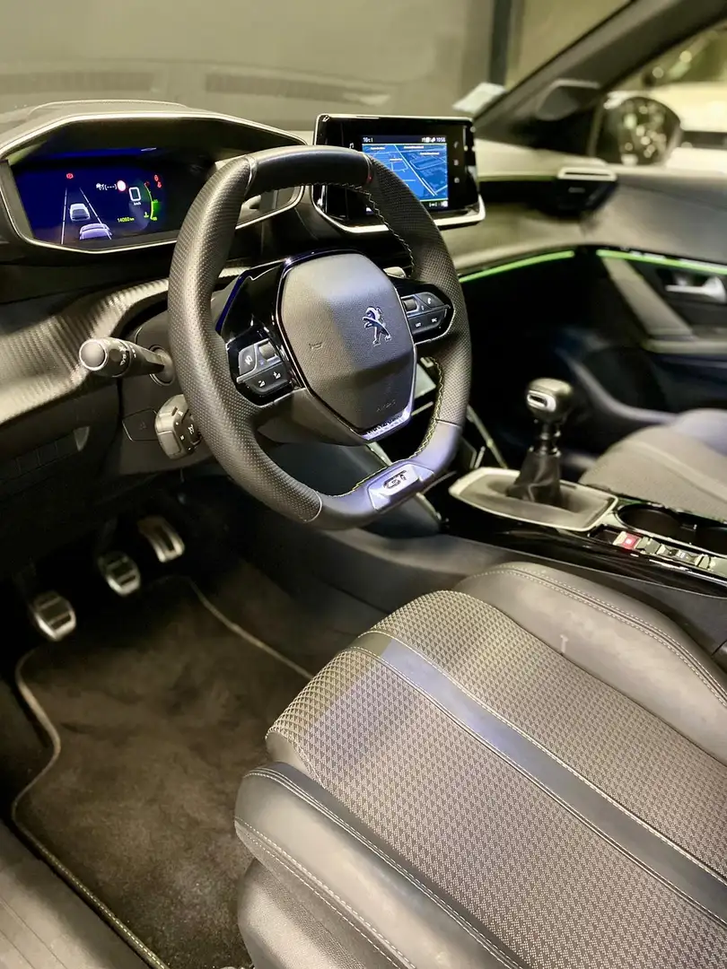 Peugeot 208 Gris - 2