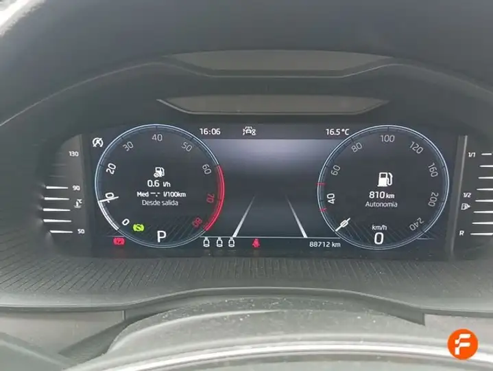 Škoda Kamiq 1.0 TSI Style 2023, foto 13