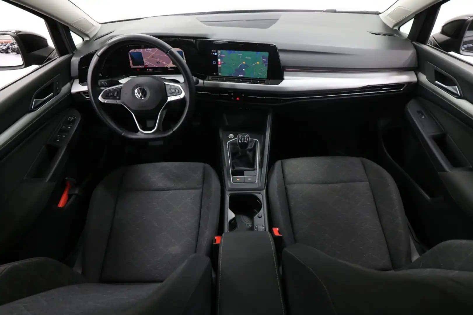 Volkswagen Golf Variant 1.0 TSI (110 pk) Life Noir - 2