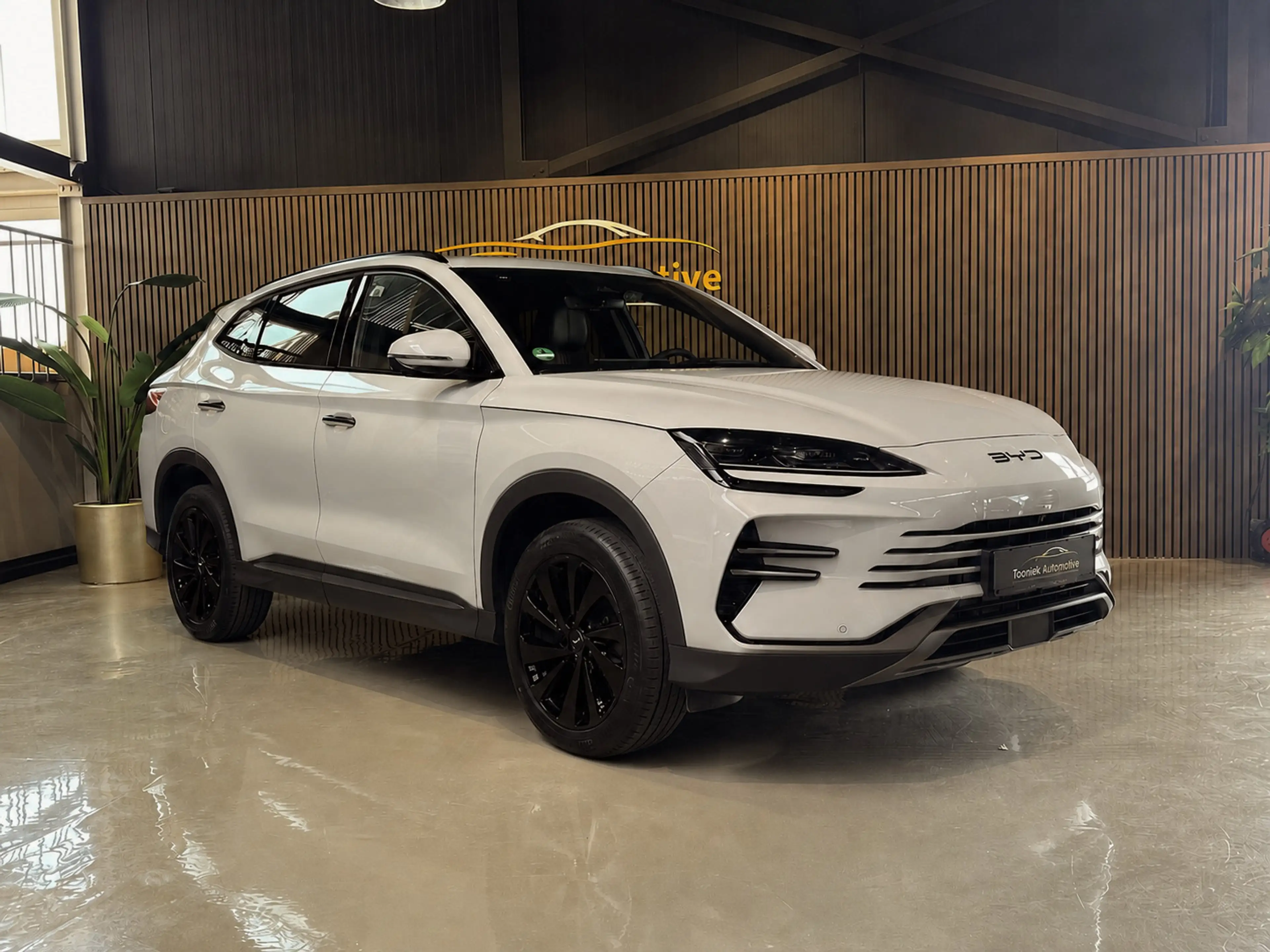 BYD Seal U NIEUW BINNEN BLACK EDITION 1.5 DM U Boost PANORAMA