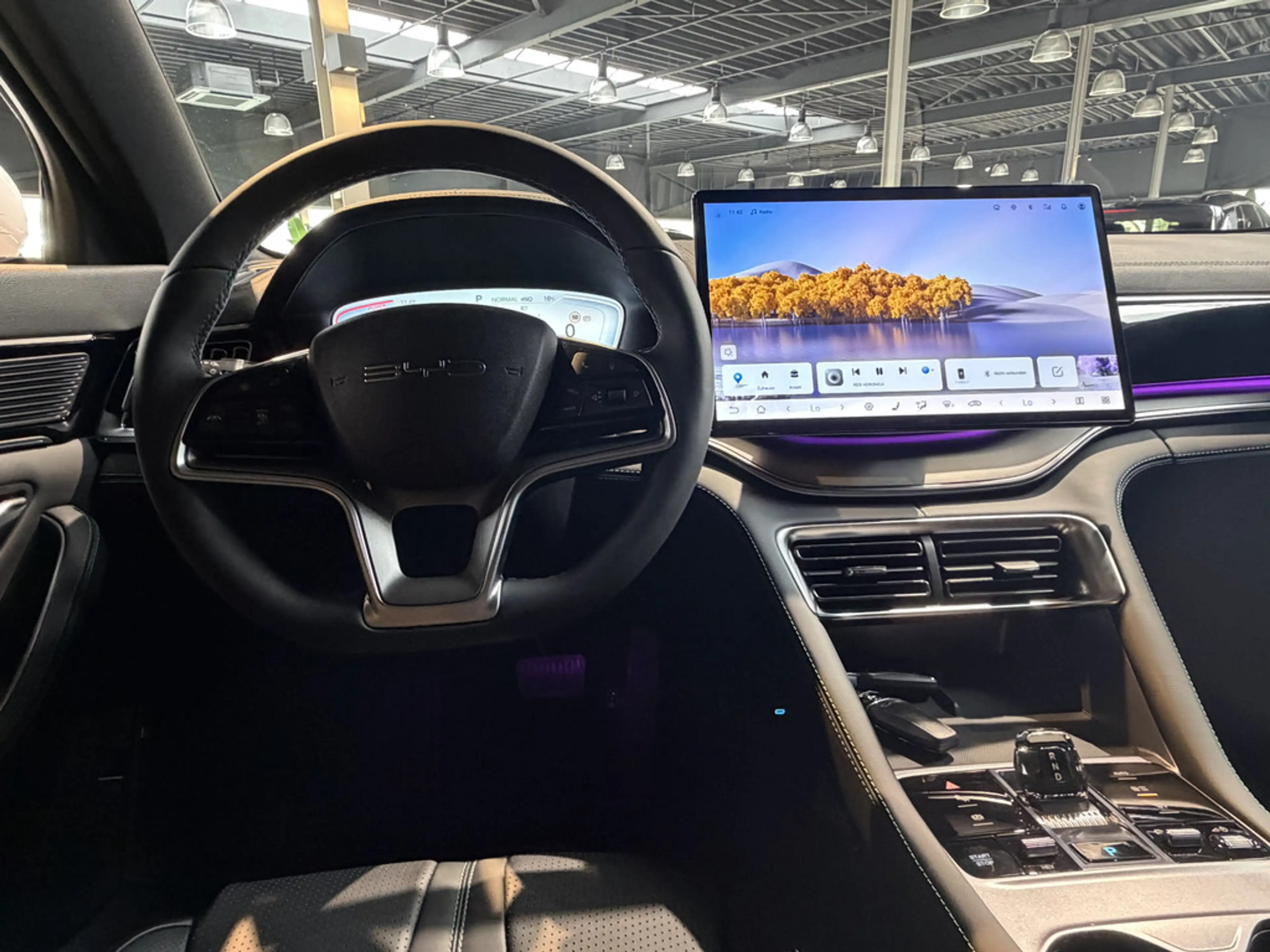 BYD Seal U NIEUW BINNEN BLACK EDITION 1.5 DM U Boost PANORAMA — photo 9