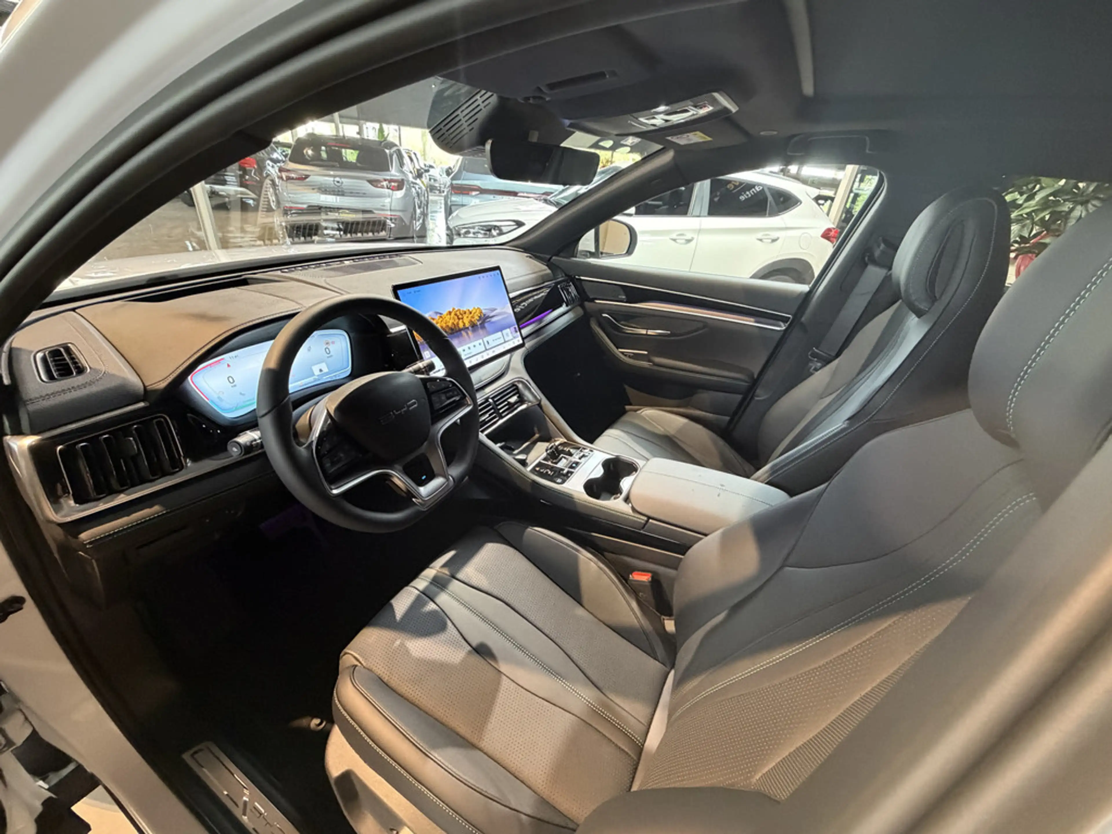 BYD Seal U NIEUW BINNEN BLACK EDITION 1.5 DM U Boost PANORAMA — photo 7