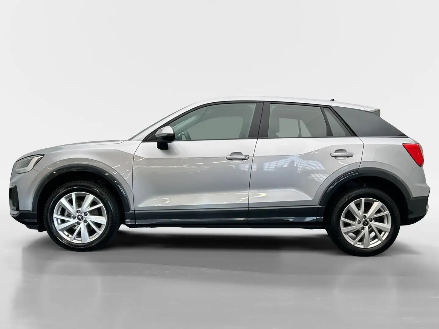 Audi Q2 35 TFSI advanced*LED*VIRTUAL*NAVI-PLUS*17ZOLL Argento - 2