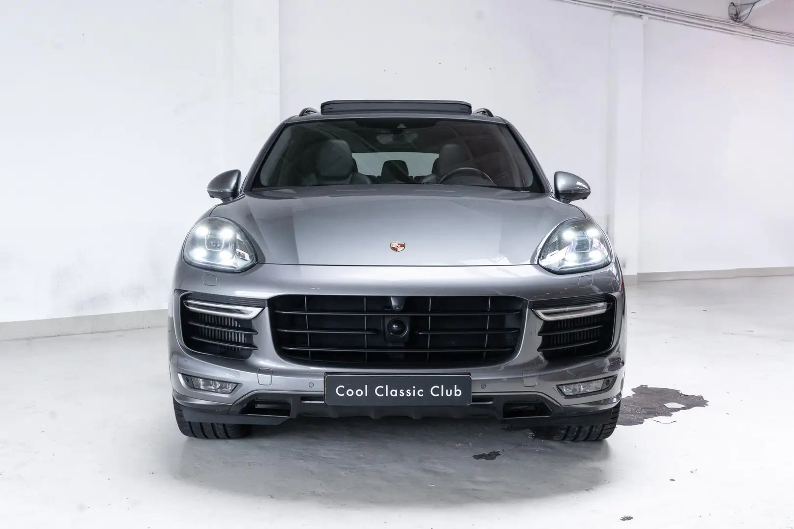 Porsche Cayenne 3.6 GTS - Panorama - Sport Chrono - Gris - 2