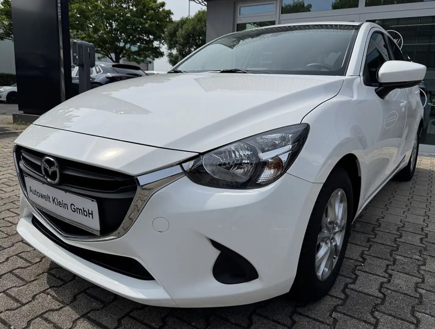 Mazda 2 2018 SKYACTIV-G 90 66 kW (90 PS) Bianco - 1