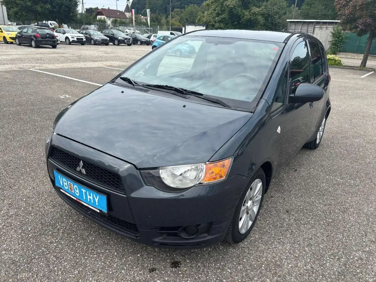 Mitsubishi Colt 1.1 ClearTec Edition Серебристый - 1