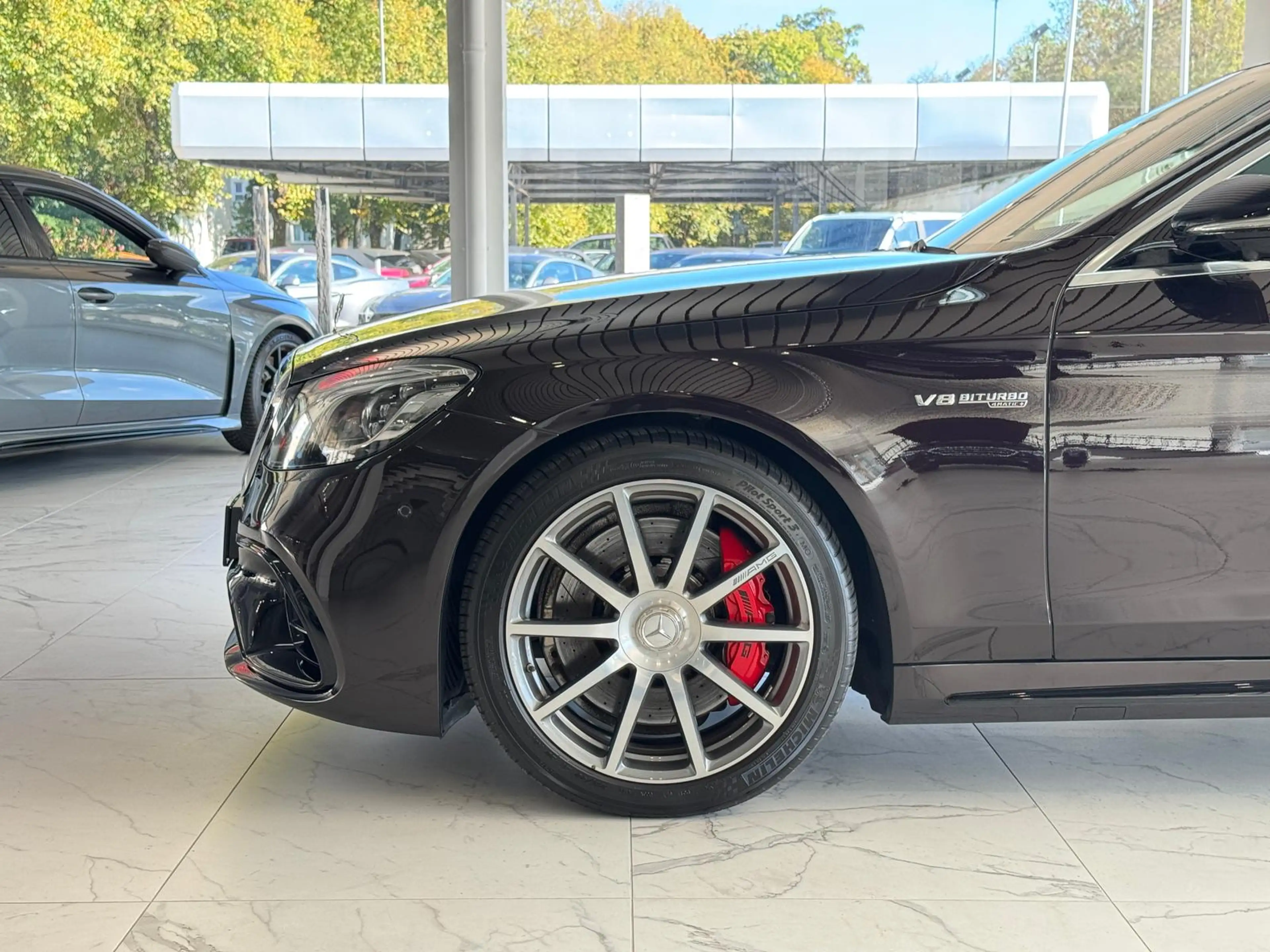 Mercedes-Benz S 63 AMG 4MAT+*LANG*FOND-TV*3D-BURMESTER*DESIGNO — photo 4