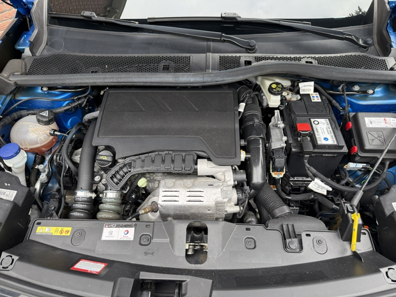Peugeot 2008 1.2 PureTech GT-line LEER / VIRTUAL.COCKPIT / KEYL — photo 18