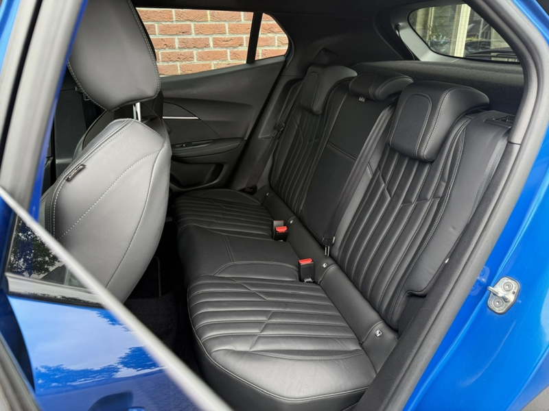 Peugeot 2008 1.2 PureTech GT-line LEER / VIRTUAL.COCKPIT / KEYL — photo 6