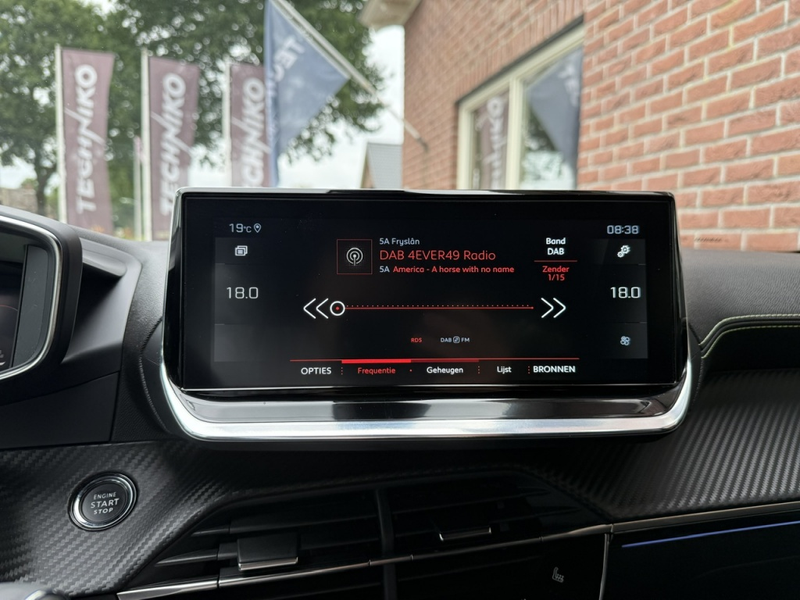 Peugeot 2008 1.2 PureTech GT-line LEER / VIRTUAL.COCKPIT / KEYL — photo 23