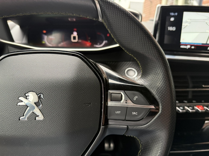 Peugeot 2008 1.2 PureTech GT-line LEER / VIRTUAL.COCKPIT / KEYL — photo 34