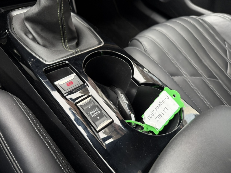 Peugeot 2008 1.2 PureTech GT-line LEER / VIRTUAL.COCKPIT / KEYL — photo 43