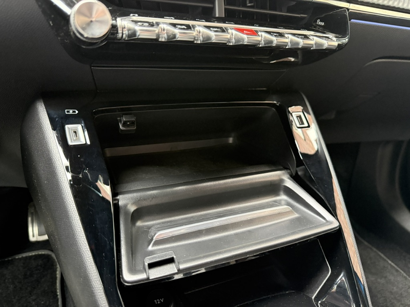 Peugeot 2008 1.2 PureTech GT-line LEER / VIRTUAL.COCKPIT / KEYL — photo 46