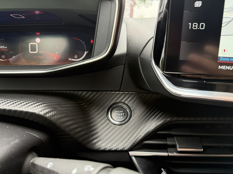 Peugeot 2008 1.2 PureTech GT-line LEER / VIRTUAL.COCKPIT / KEYL — photo 33