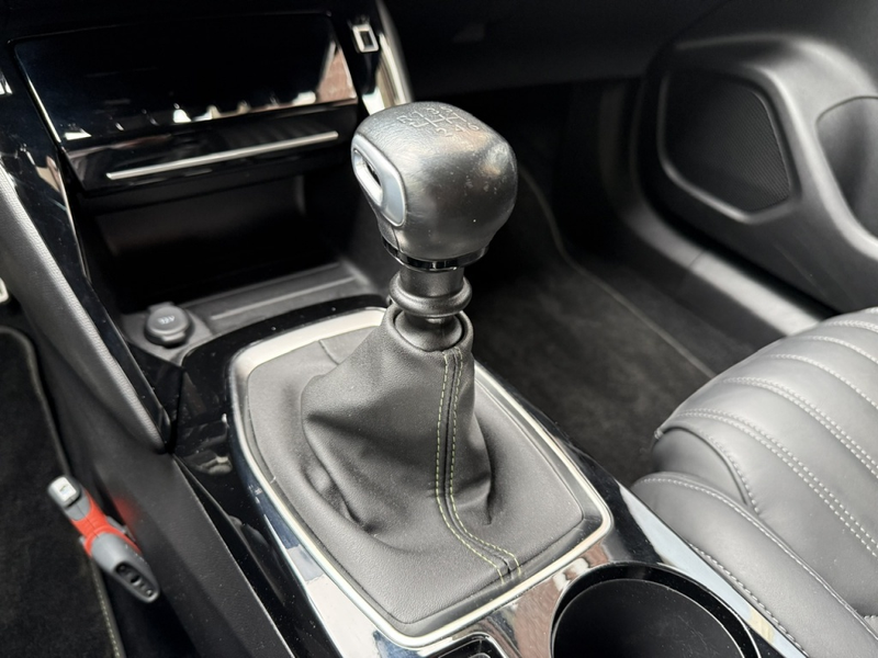 Peugeot 2008 1.2 PureTech GT-line LEER / VIRTUAL.COCKPIT / KEYL — photo 44