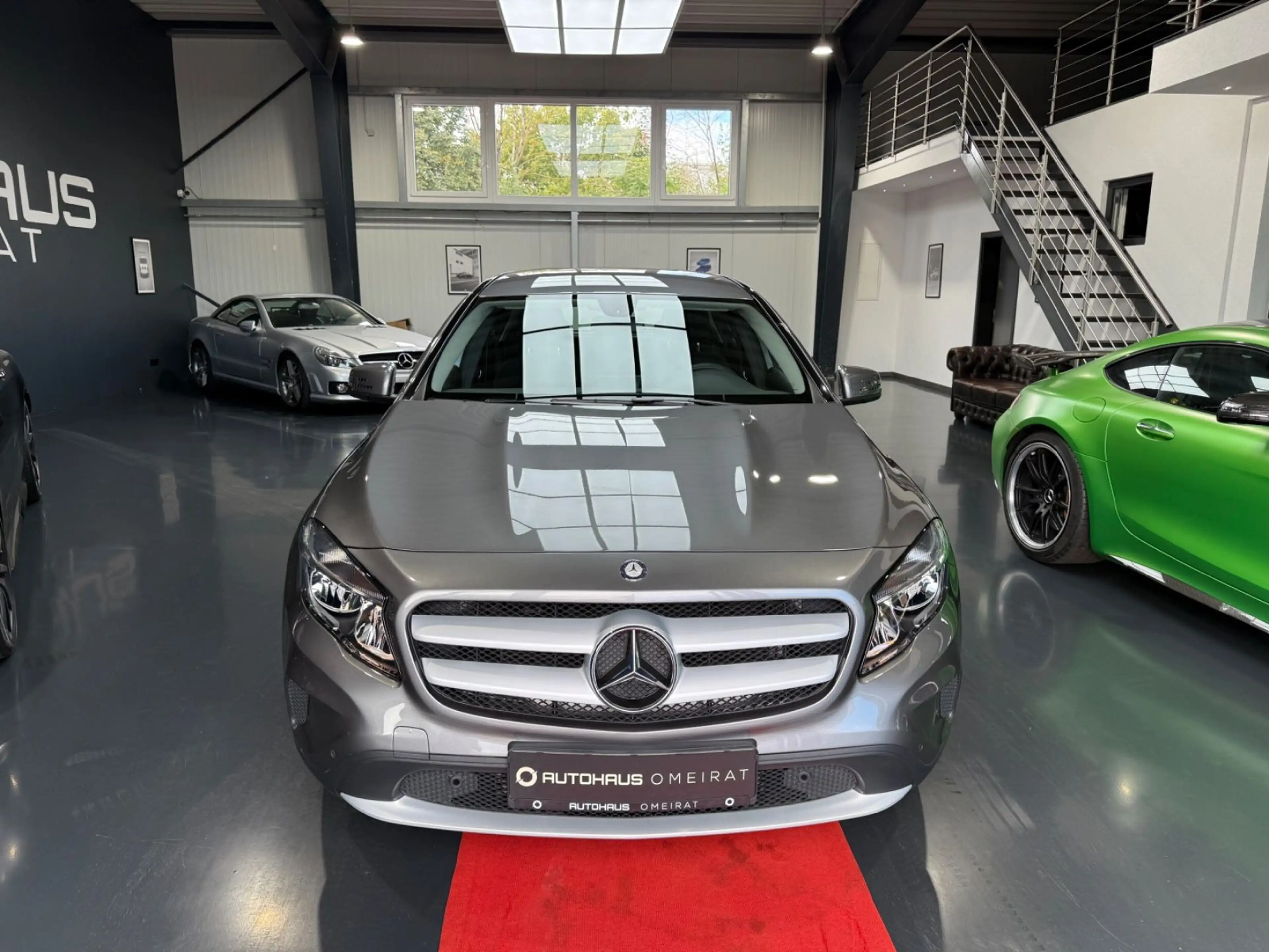 Mercedes-Benz GLA 200 2-Hand/Automatik/PDC/org.19tkm/TOP — photo 2