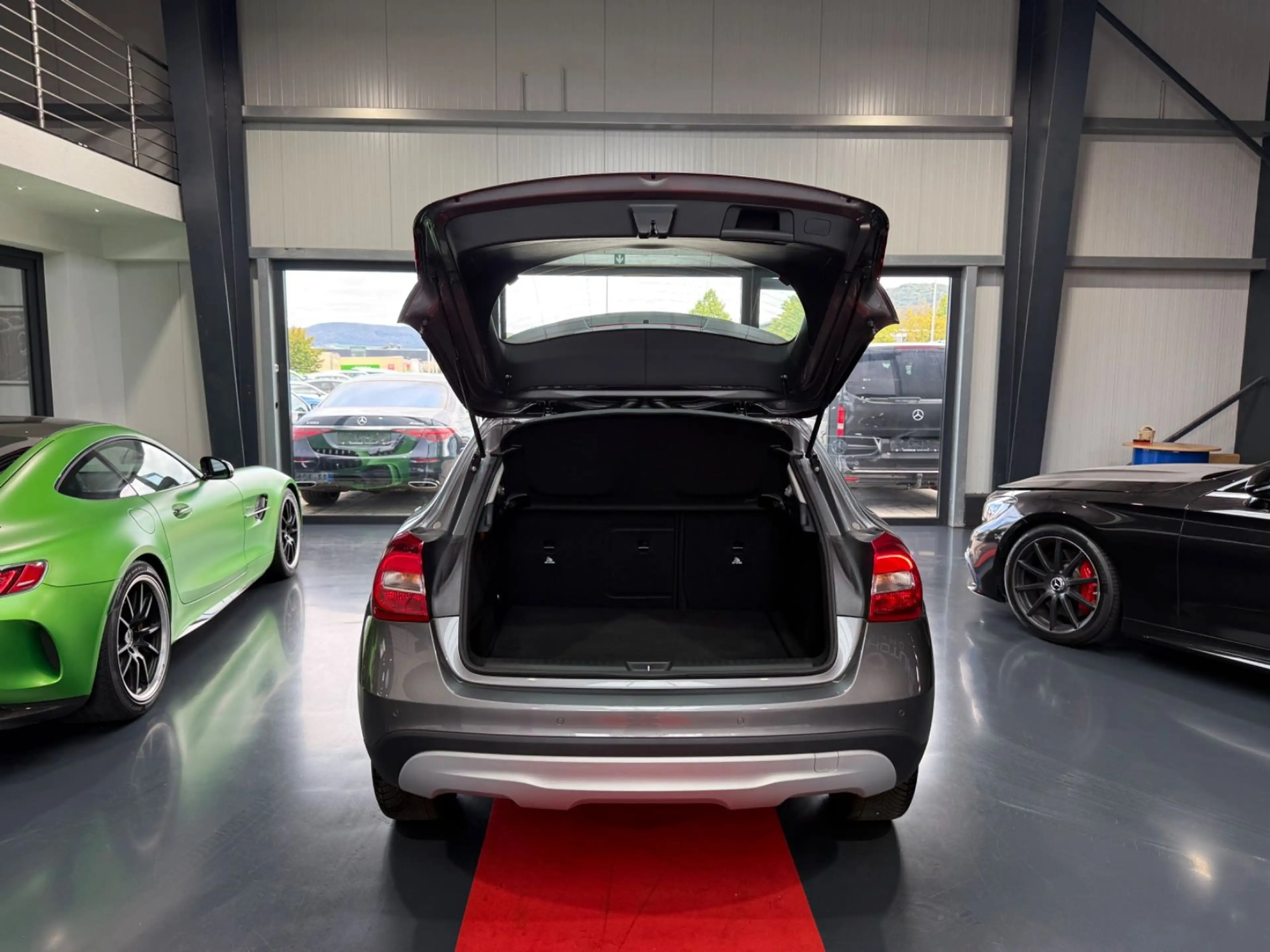 Mercedes-Benz GLA 200 2-Hand/Automatik/PDC/org.19tkm/TOP — photo 7