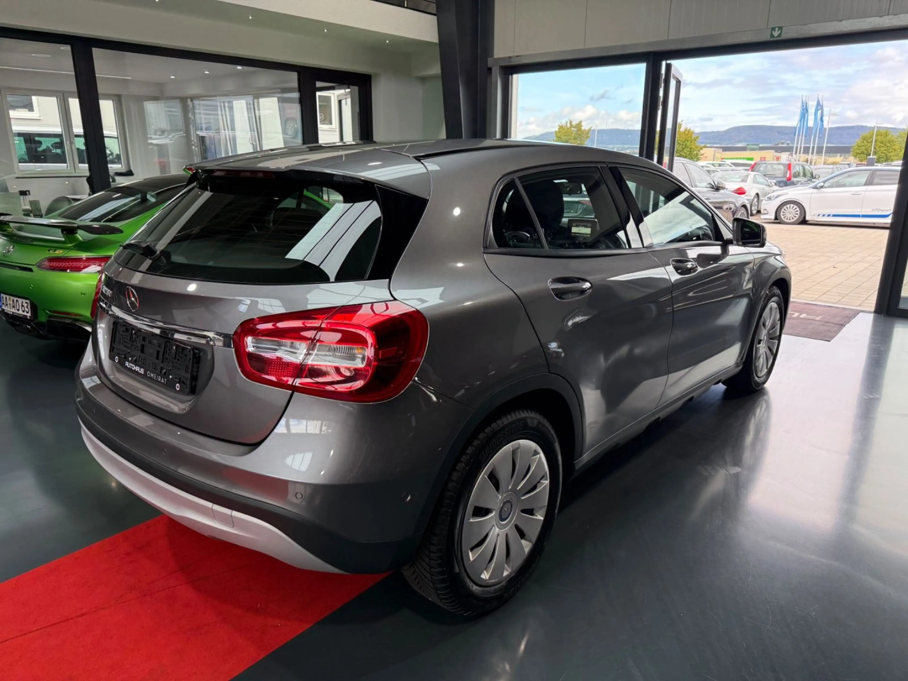Mercedes-Benz GLA 200 2-Hand/Automatik/PDC/org.19tkm/TOP — photo 5