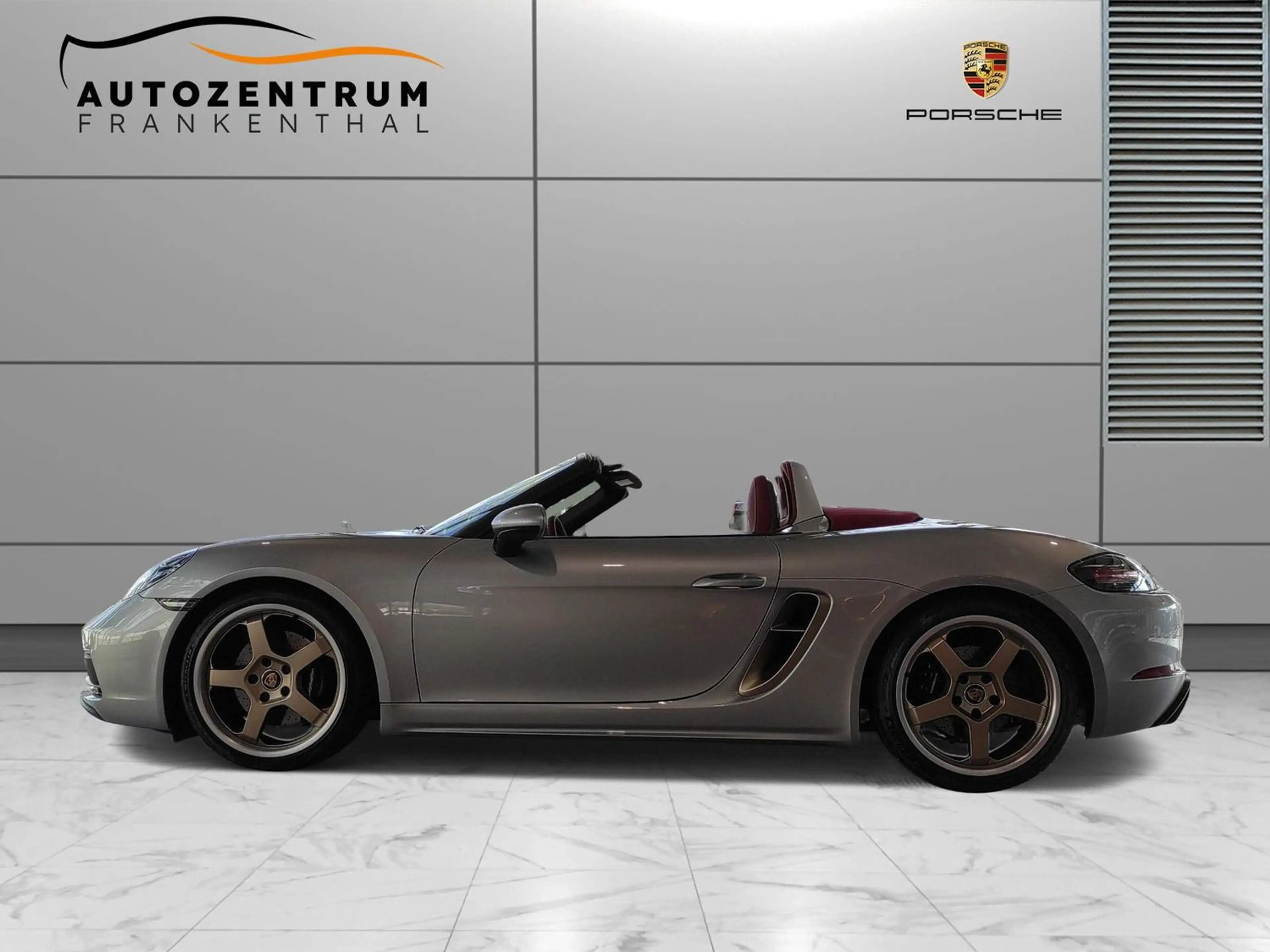 Porsche Boxster 718 25 Jahre 1.678KM COLLECTOR EXCELLENT CONDITION — photo 3