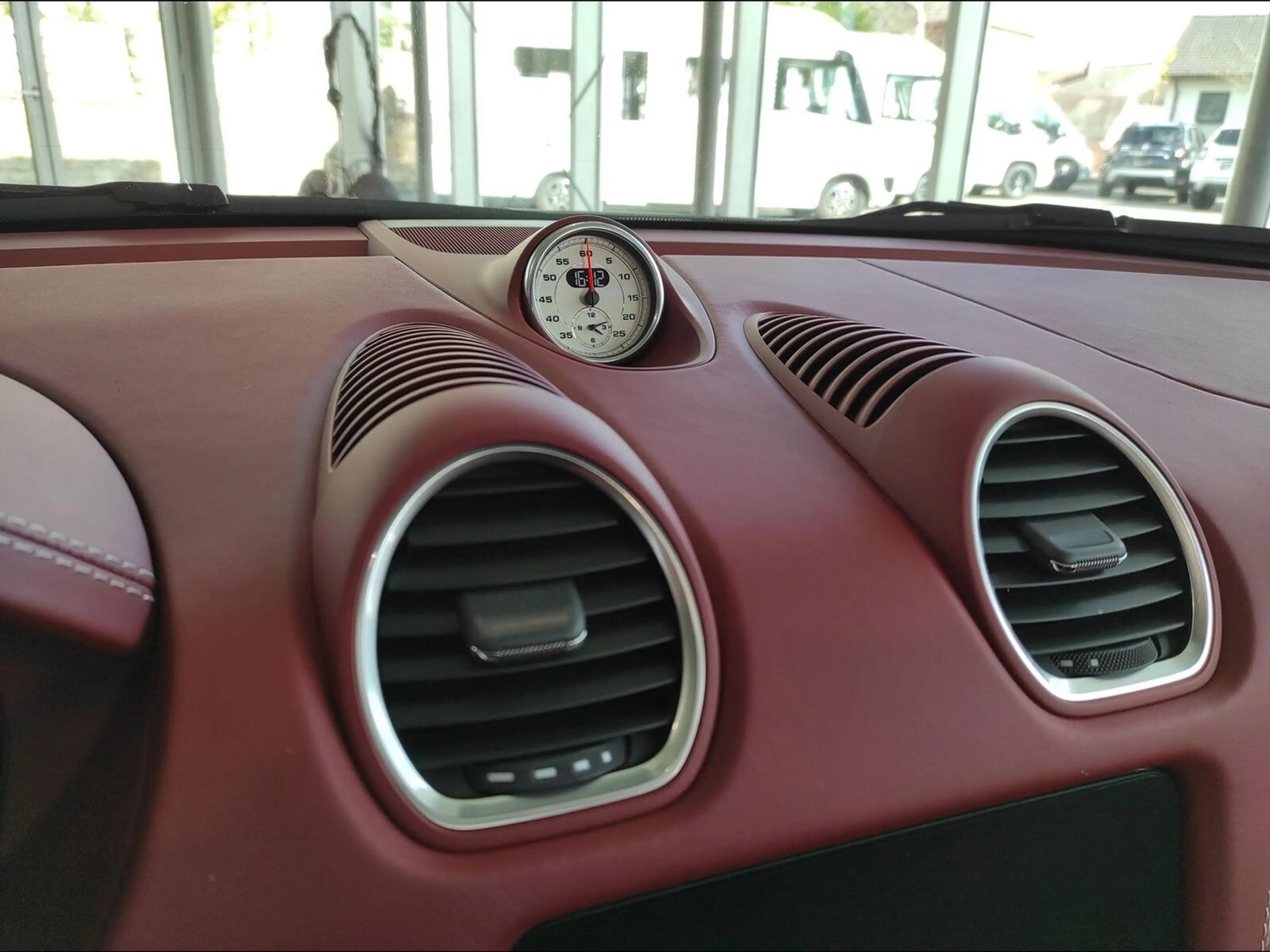 Porsche Boxster 718 25 Jahre 1.678KM COLLECTOR EXCELLENT CONDITION — photo 9