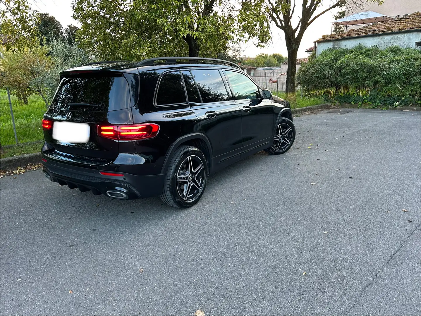 Mercedes-Benz GLB 200 Amg line night edition - 2