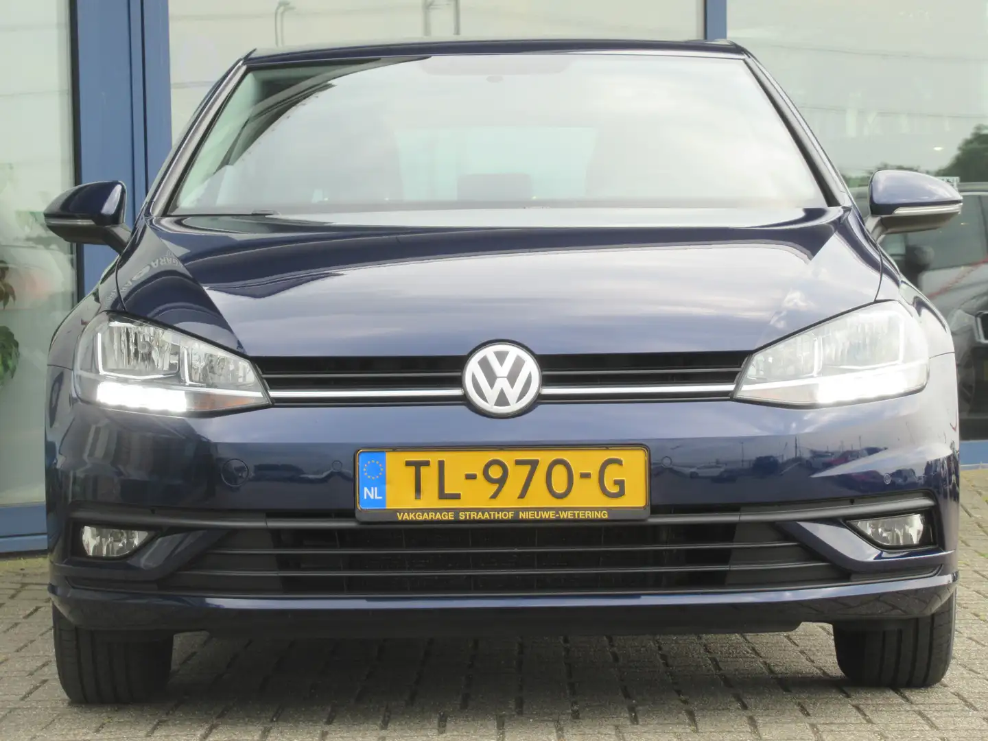Volkswagen Golf 1.0 TSI Comfortline 110 PK, Carplay + Android Auto Blauw - 2