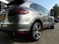 Porsche Cayenne 4.8 S Akrapovic Uitlaat Stoelverwarming V+A Grijs - thumbnail 10