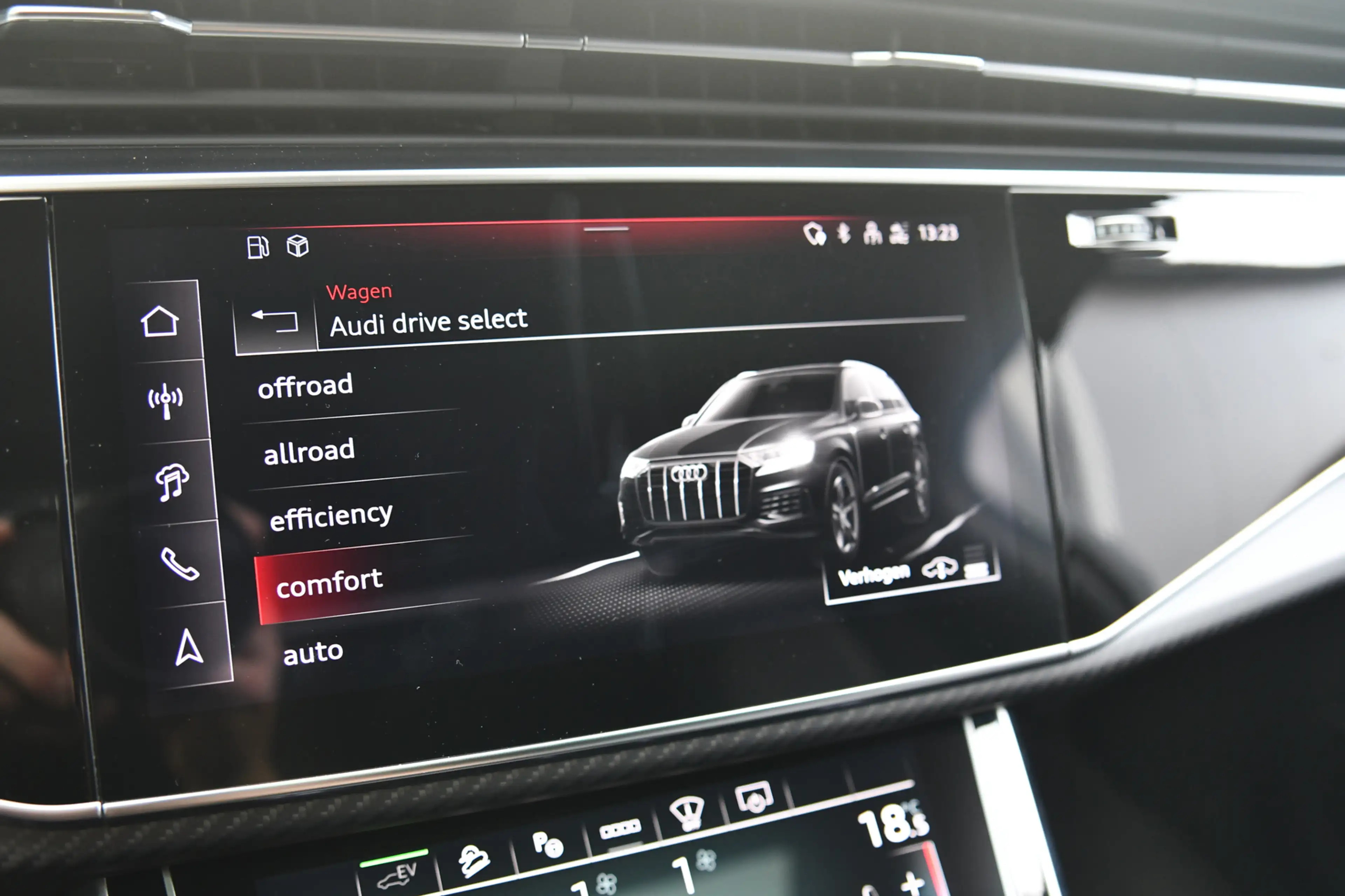 Audi Q7 60 TFSI e quattro Pro Line S Competition, Carbon, — photo 50