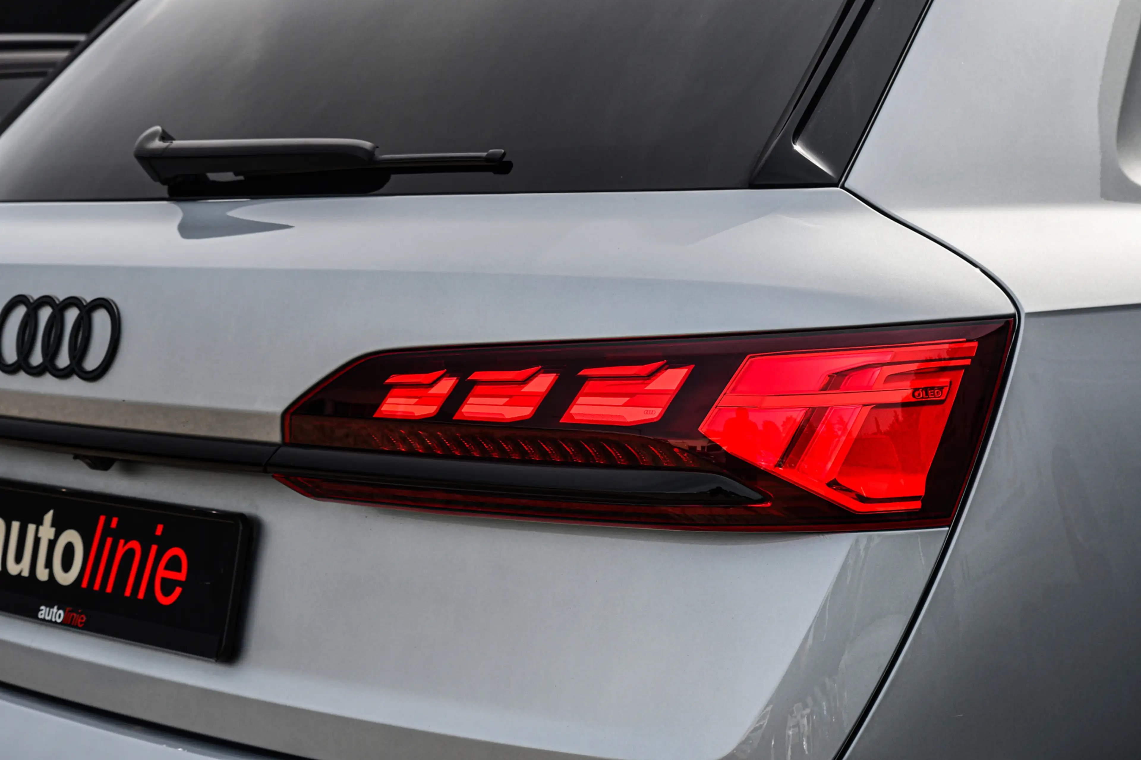 Audi Q7 60 TFSI e quattro Pro Line S Competition, Carbon, — photo 11