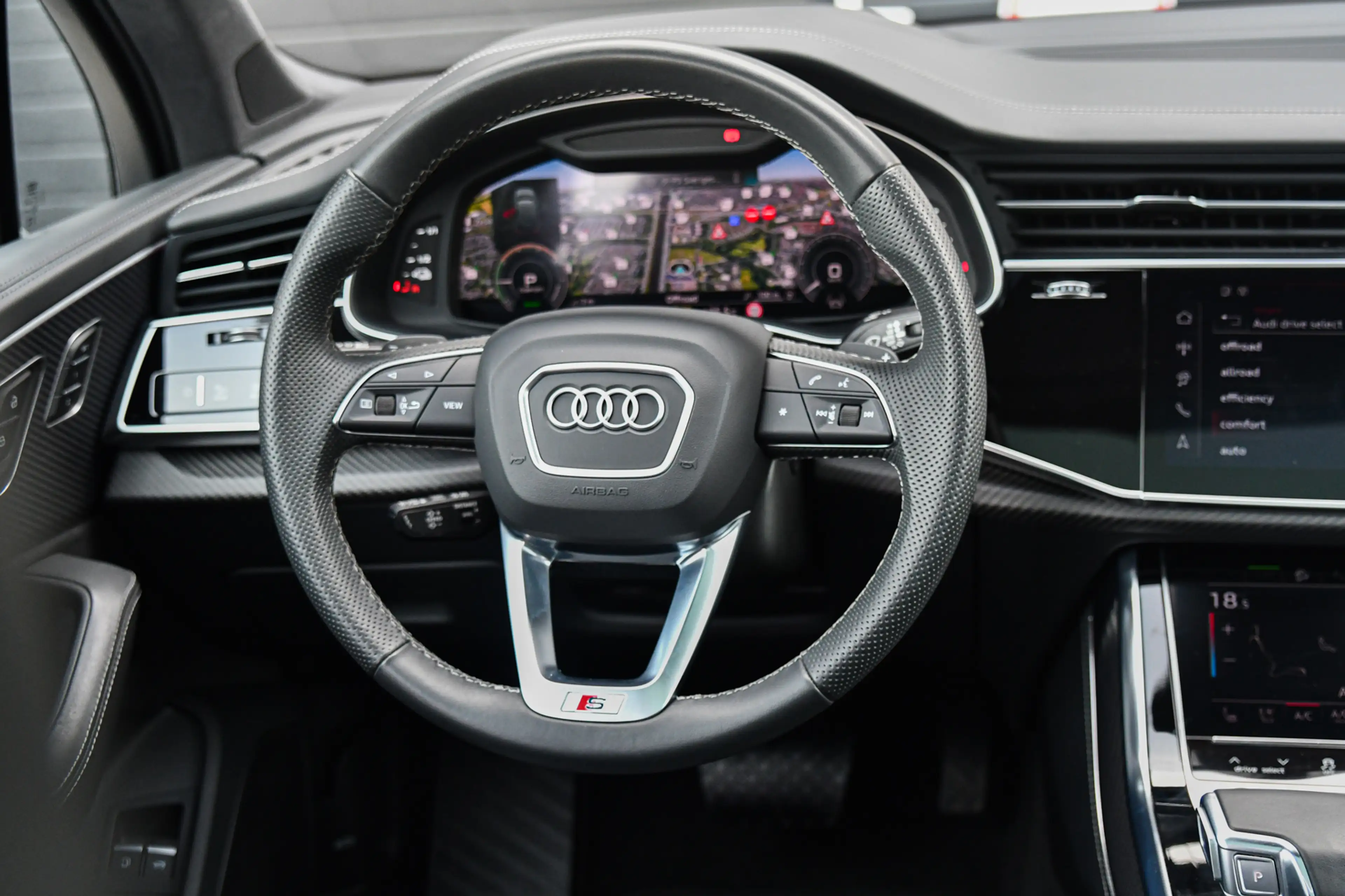 Audi Q7 60 TFSI e quattro Pro Line S Competition, Carbon, — photo 29