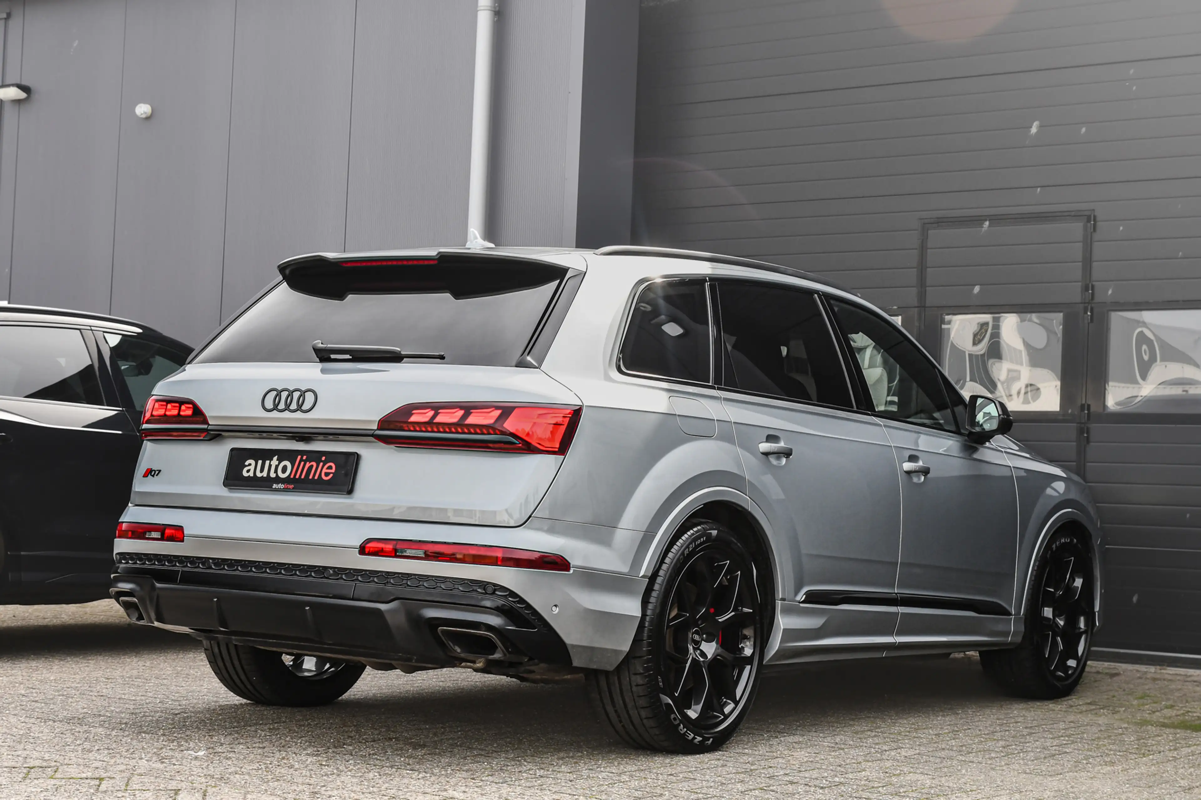 Audi Q7 60 TFSI e quattro Pro Line S Competition, Carbon, — photo 8