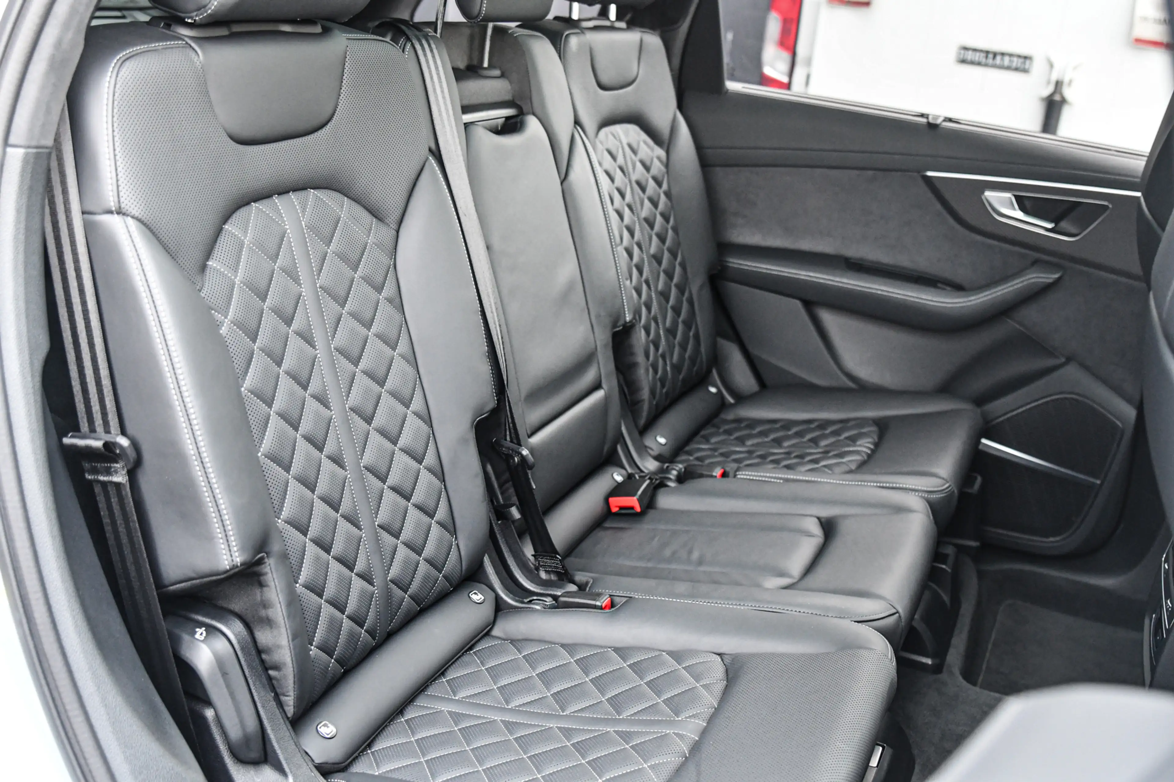 Audi Q7 60 TFSI e quattro Pro Line S Competition, Carbon, — photo 43