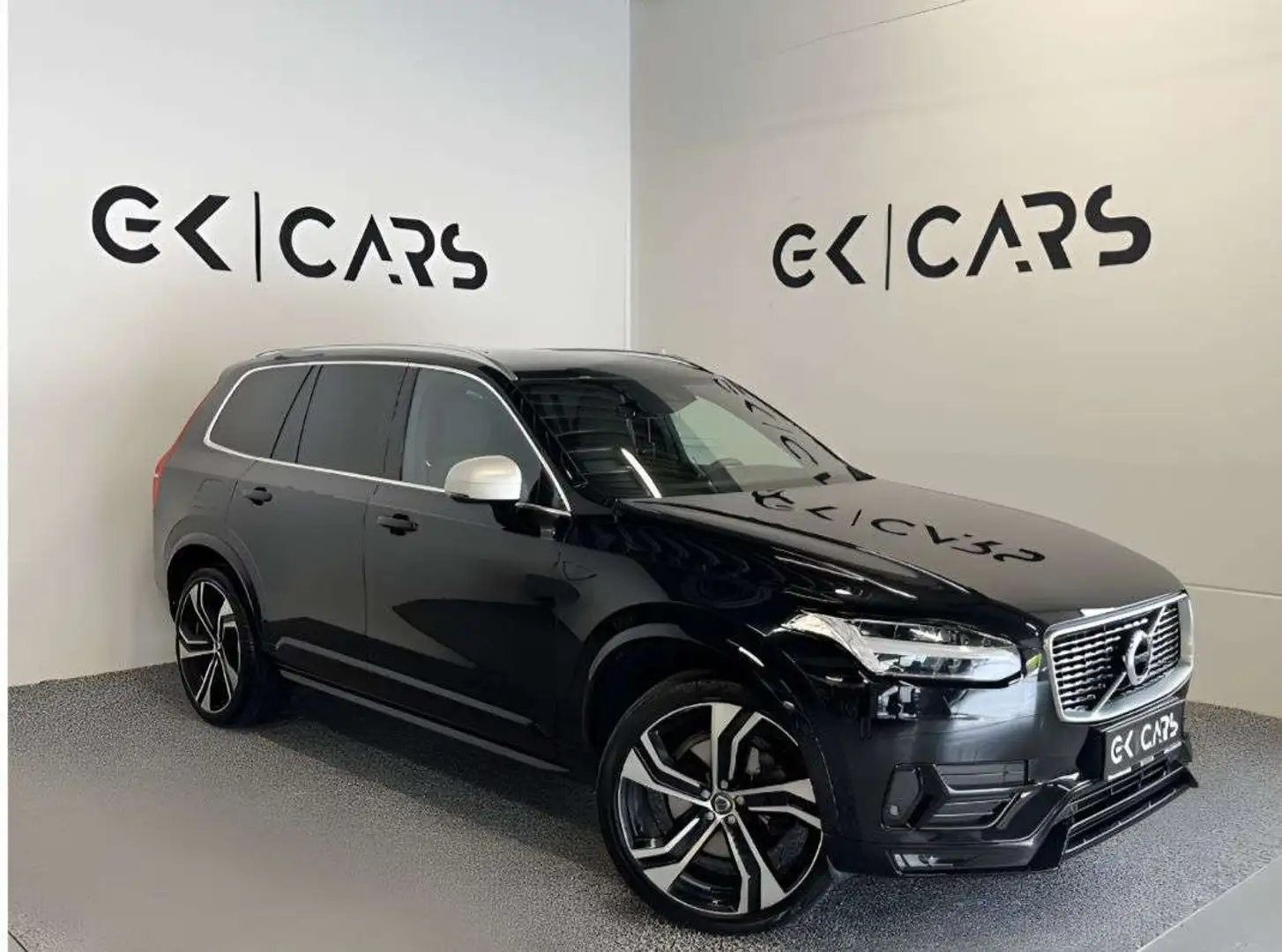 Volvo XC90 D5 AWD R-Design Schwarz - 1
