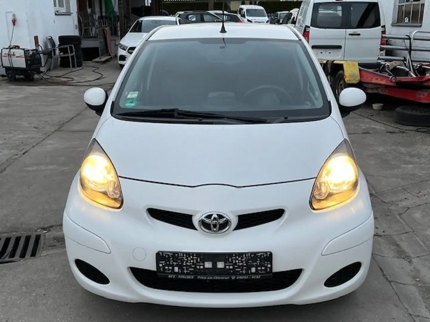Toyota Aygo Edition Biały - 2
