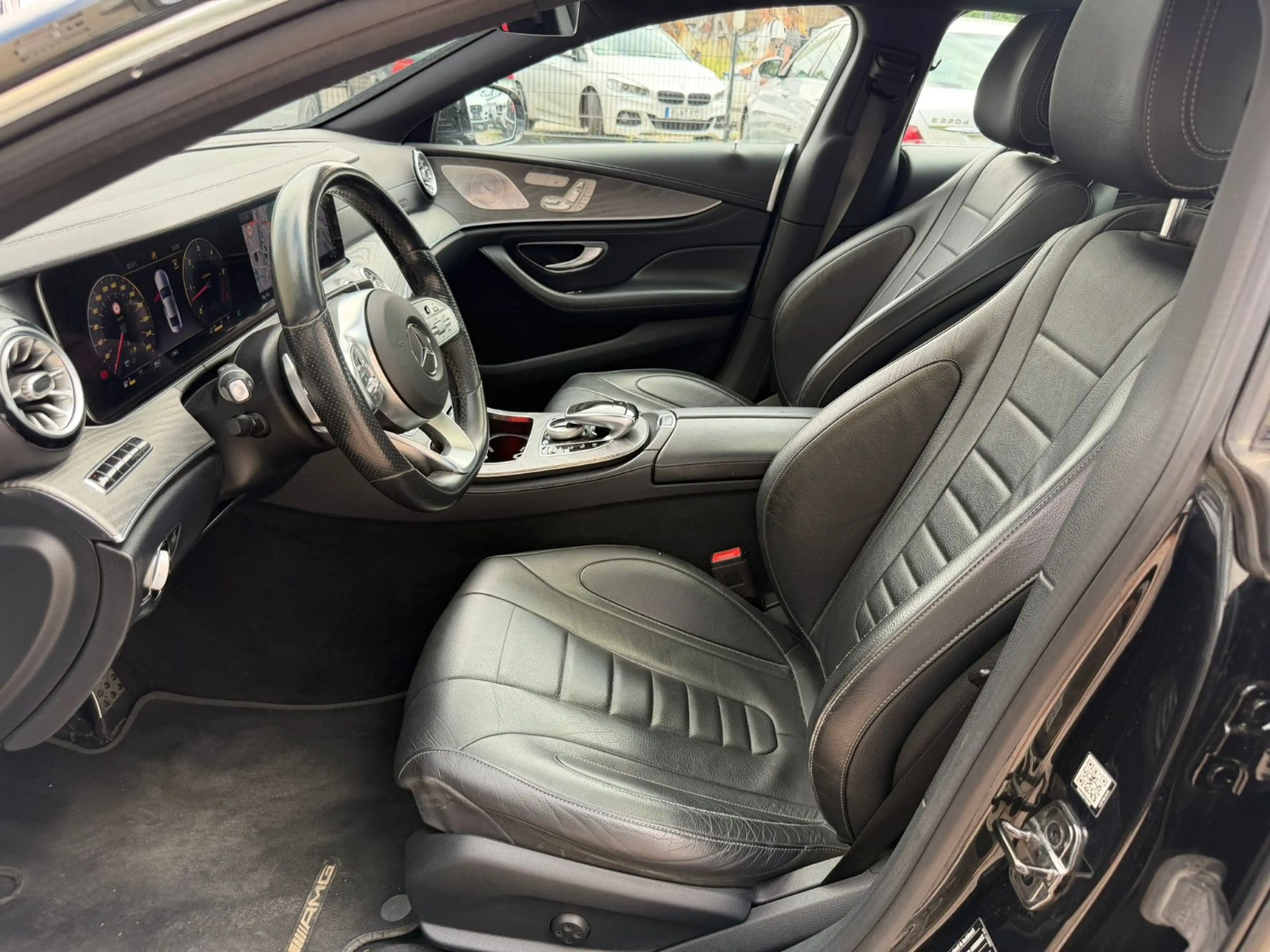 Mercedes-Benz CLS 350 d 4MATIC AMG Paket*Burmeister*Multibeam* — photo 15