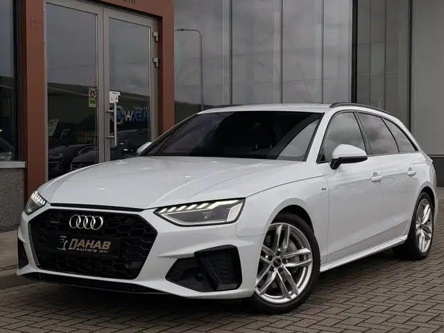 Audi A4 view 3