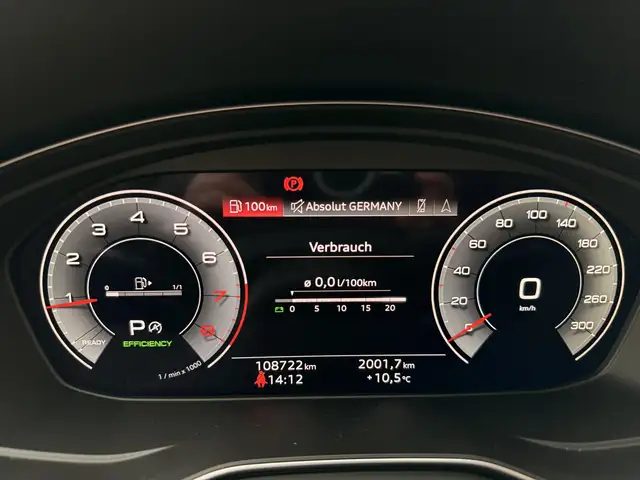 Audi A4 view 24