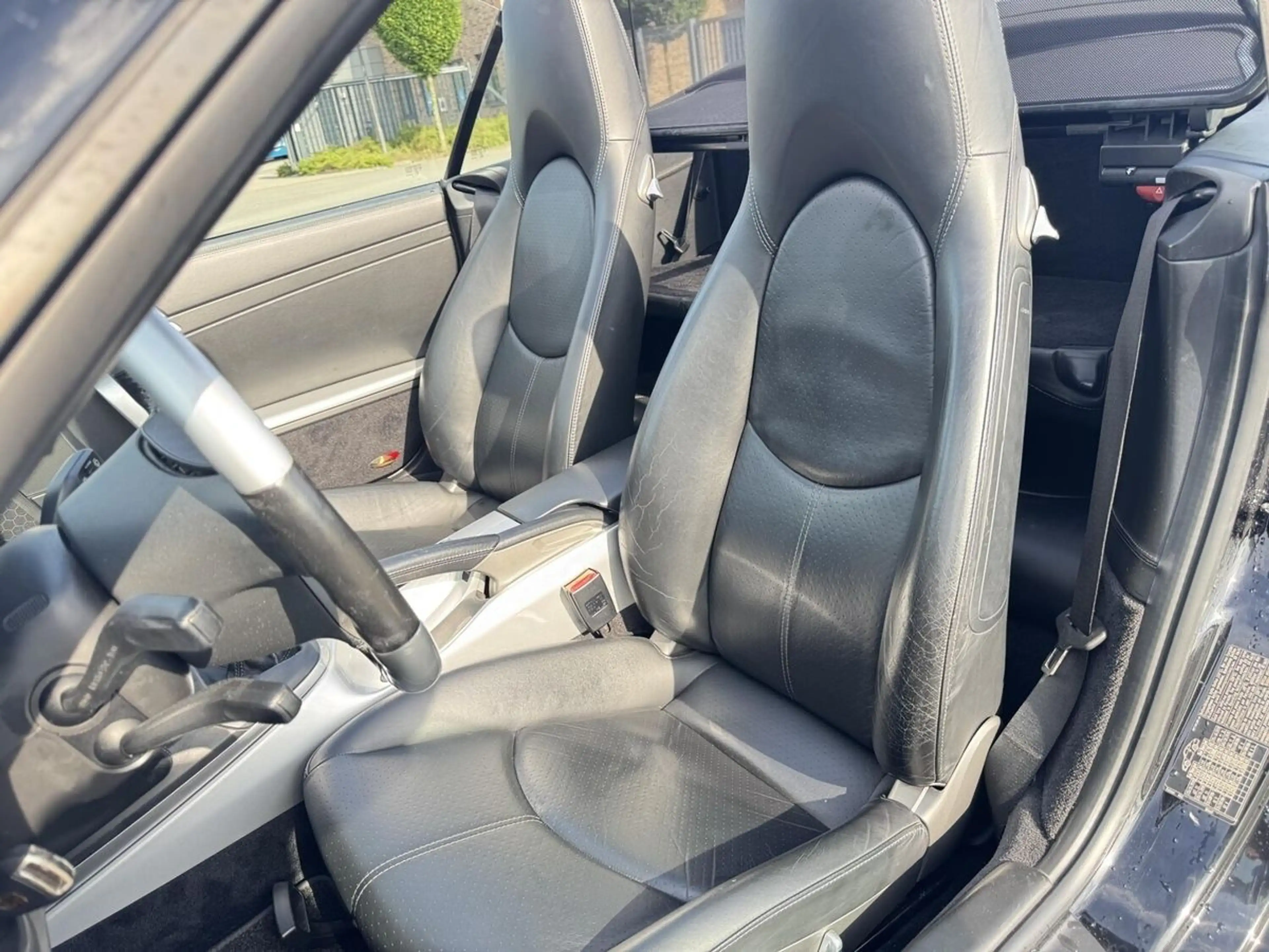 Porsche 997 Carrera S Cabrio+PDC+Leder+Xenon+Individual+ — photo 8