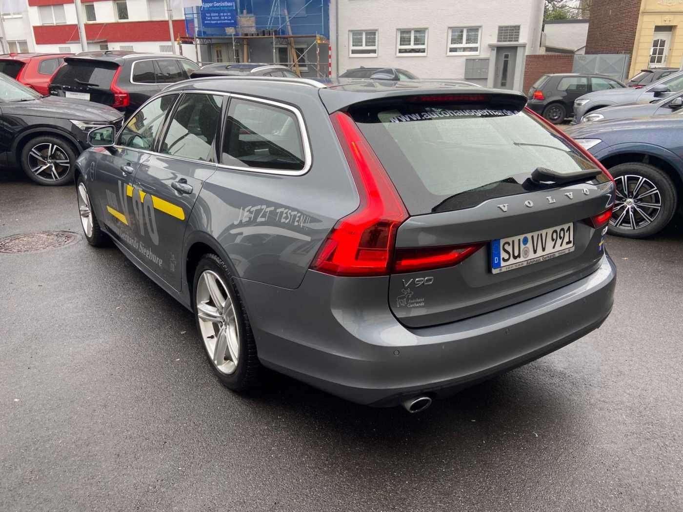 Volvo V90