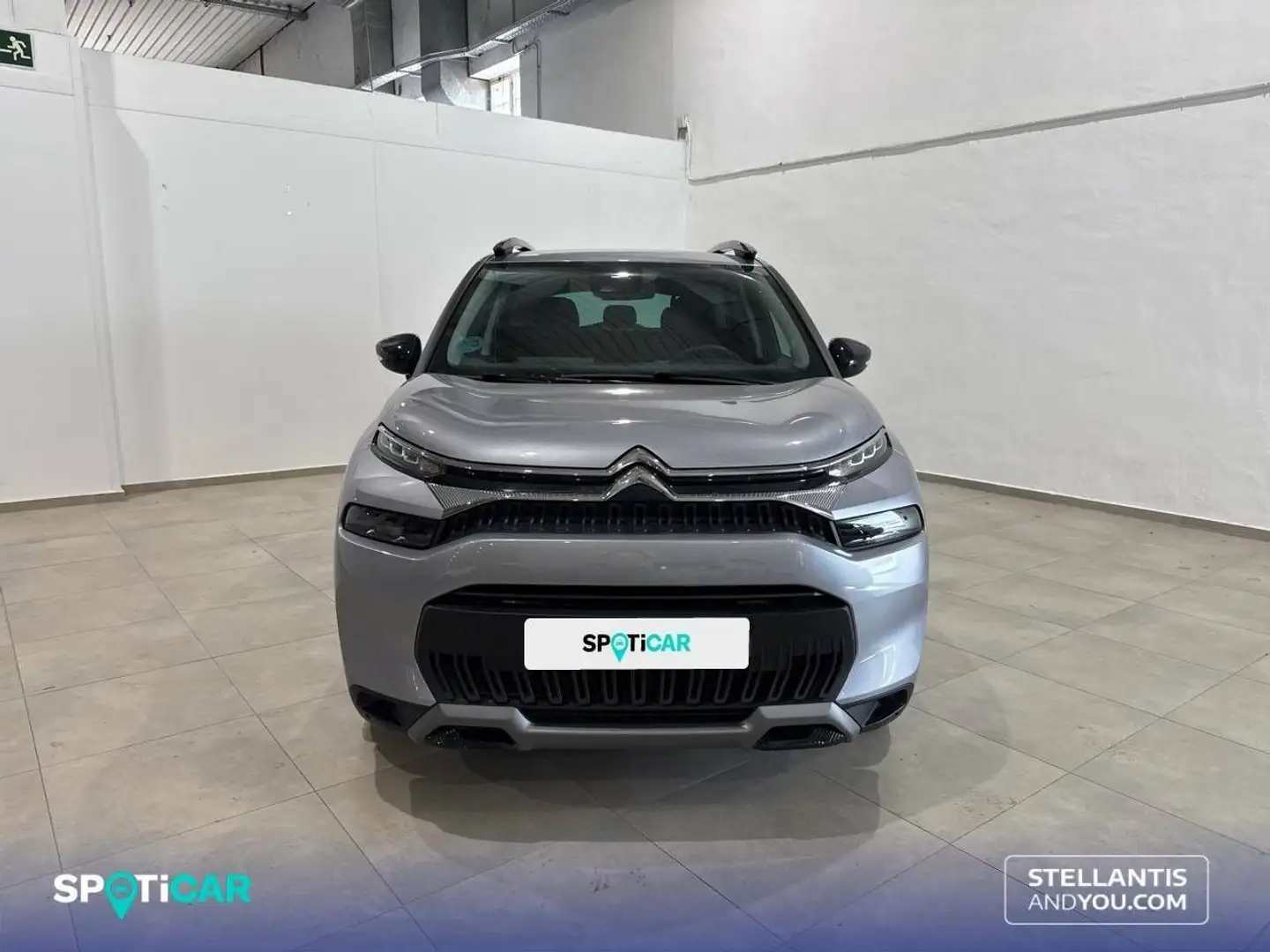 Citroen C3 Aircross Puretech S&S Plus 110 Gris - 2