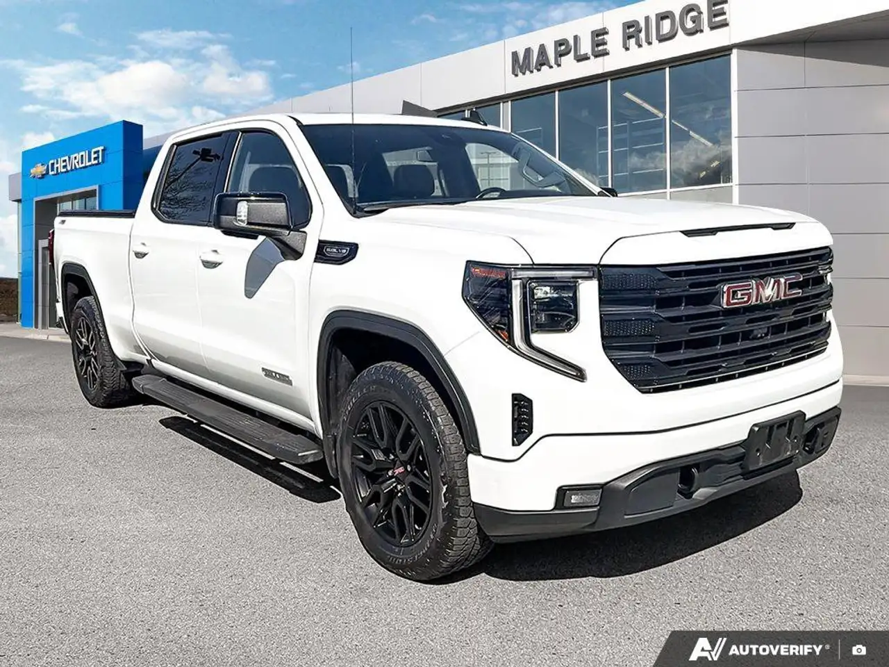 GMC Sierra 1500 снимка GMC Sierra 1500