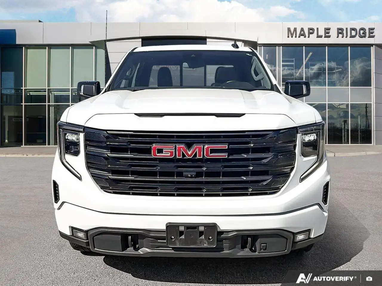 GMC Sierra 1500 снимка GMC Sierra 1500